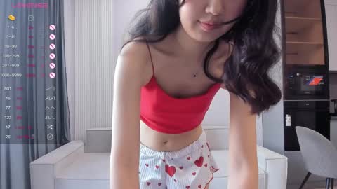 angel_soo online show from 04/24/26, 11:12