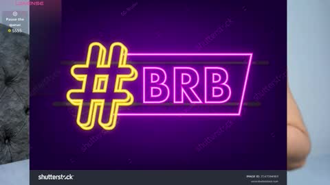 Snapshot of angel_sunshine chatting on 12/15/25, 09:46 Angel online show from 12/15/25, 09:46