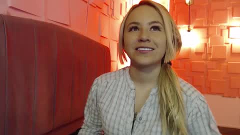 Angel online show from 12/14/25, 11:37