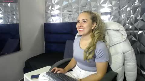 Angel online show from 05/26/26, 12:01