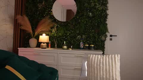 Anysia online show from 02/12/26, 05:35