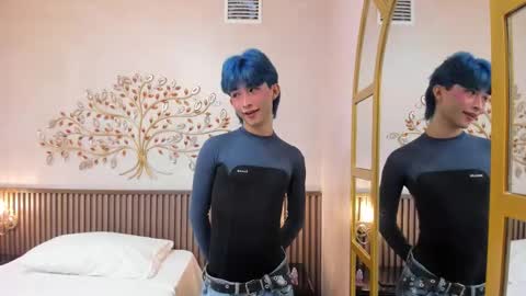 Snapshot of angel_yuhog chatting on 11/12/25, 02:56 Angel online show from 11/12/25, 02:56