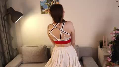 Snapshot of angela_franklin chatting on 06/21/26, 06:21 Elsa online show from 06/21/26, 06:21