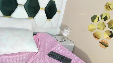 angela_garciaa online show from 05/16/26, 07:12