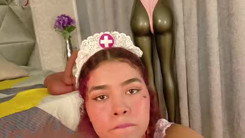 Angela online show from 10/02/25, 01:07