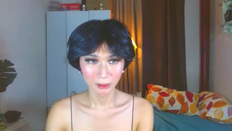 Snapshot of angela_mccollins chatting on 11/14/25, 09:13 angela online show from 11/14/25, 09:13