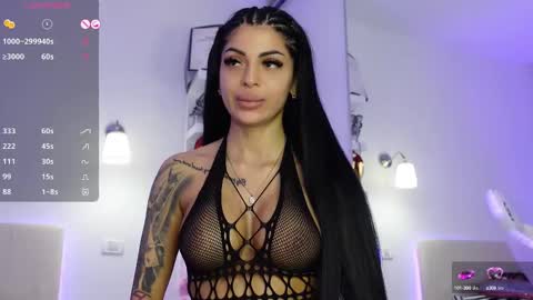 Snapshot of angela_myst chatting on 03/04/25, 10:24 Angela online show from 03/04/25, 10:24