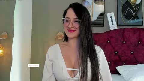 Snapshot of angela_nix chatting on 05/09/26, 03:06 angela_nix online show from 05/09/26, 03:06