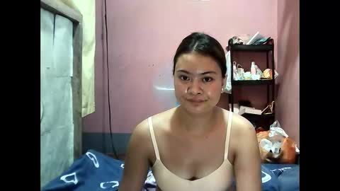 angela_rose12345 online show from 04/27/26, 07:17