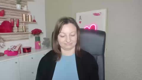 Angela online show from 03/11/26, 07:03