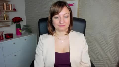 Angela online show from 03/19/26, 07:12