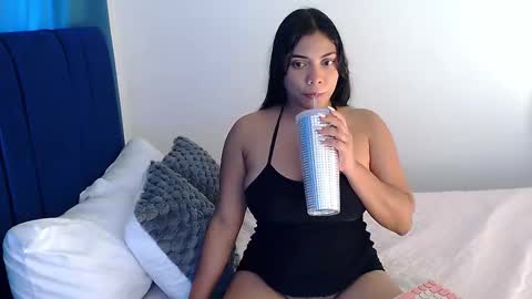 Angela online show from 03/09/25, 01:37