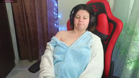 Kate Tue Wed Fri Sun Sat GMT 5 0300am - 0900am  online show from 12/05/24, 01:47