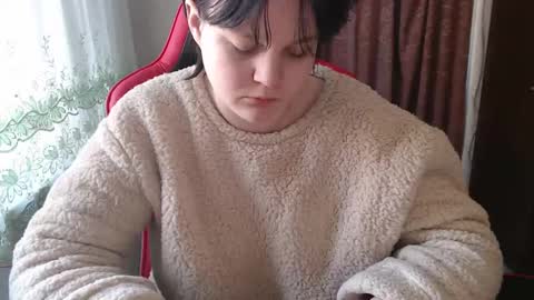 Kate Tue Wed Fri Sun Sat GMT 5 0300am - 0900am  online show from 02/26/25, 04:14