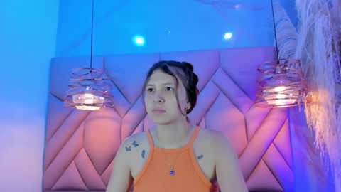 Snapshot of angelaa_cute chatting on 02/28/25, 12:20 ANGELA online show from 02/28/25, 12:20