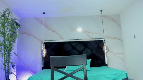 Snapshot of angelaa_cute chatting on 09/13/25, 12:05 ANGELA online show from 09/13/25, 12:05