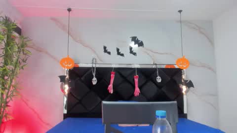 Snapshot of angelaa_cute chatting on 10/23/25, 12:15 ANGELA online show from 10/23/25, 12:15