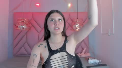 Snapshot of angelaa_cute chatting on 05/16/26, 05:56 ANGELA online show from 05/16/26, 05:56