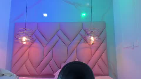 Snapshot of angelaa_cute chatting on 06/19/26, 12:09 ANGELA online show from 06/19/26, 12:09