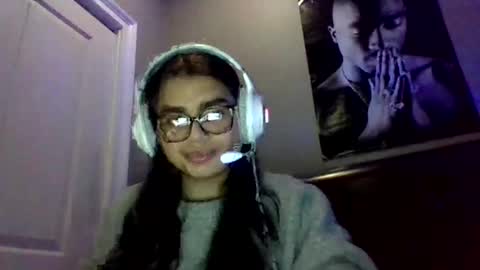 Snapshot of angelabvalle chatting on 02/11/26, 02:27 angelabvalle online show from 02/11/26, 02:27