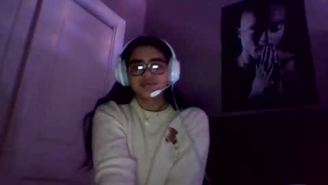 Snapshot of angelabvalle chatting on 03/05/26, 07:04 angelabvalle online show from 03/05/26, 07:04