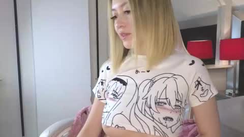 Angela Castle online show from 12/13/25, 09:09