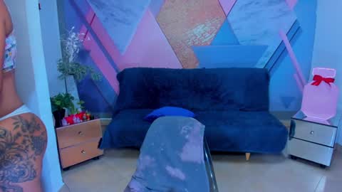 Angela online show from 01/16/25, 05:32