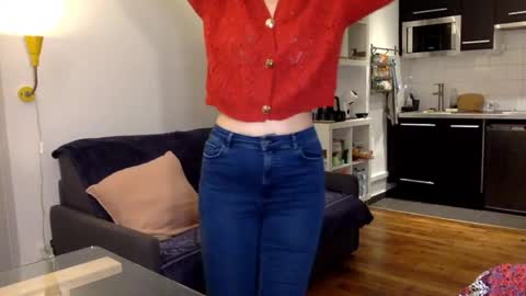 Angela online show from 11/04/25, 04:28