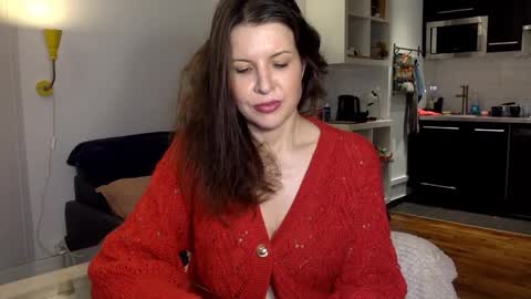 Angela online show from 11/28/25, 10:12