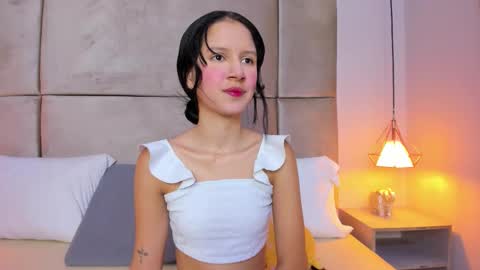 Snapshot of angelag_ chatting on 11/11/25, 08:31 angelag_ online show from 11/11/25, 08:31