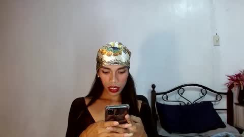 SENORITA online show from 01/28/25, 01:05