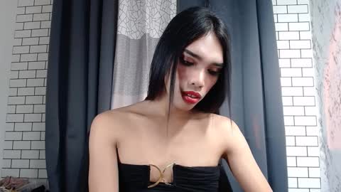 SENORITA online show from 03/10/25, 07:07