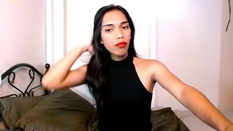 SENORITA online show from 03/25/26, 04:35