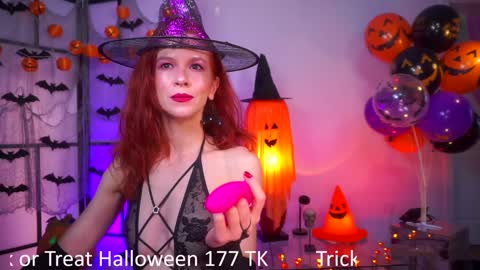 Snapshot of angelandfairieskink chatting on 11/02/25, 05:32 Aimi Selena Daisy online show from 11/02/25, 05:32