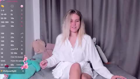 Darsi Anty online show from 09/28/25, 03:17