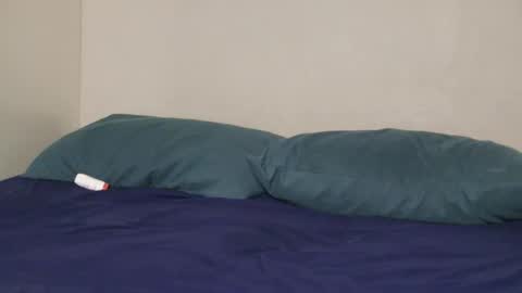 Angel online show from 03/25/26, 06:58