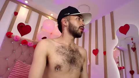 Angel online show from 02/16/26, 12:18