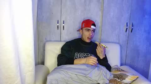 Snapshot of angelbacker22 chatting on 01/21/25, 03:15 angelbacker22 online show from 01/21/25, 03:15