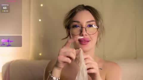 Snapshot of angelbengs chatting on 02/28/25, 12:42 Hi my name is Anny HOT PVT IS OPEN MY FAV PATTER IS 57 online show from 02/28/25, 12:42