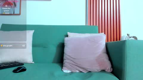 Snapshot of angelbennet_ chatting on 01/24/25, 07:19 Angel Bennet online show from 01/24/25, 07:19