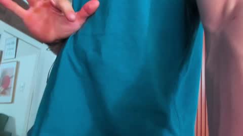 Snapshot of angelbennet_ chatting on 01/31/25, 10:31 Angel Bennet online show from 01/31/25, 10:31