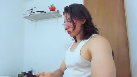 Snapshot of angelbennet_ chatting on 02/16/25, 02:53 Angel Bennet online show from 02/16/25, 02:53