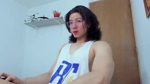 Snapshot of angelbennet_ chatting on 02/18/25, 02:49 Angel Bennet online show from 02/18/25, 02:49