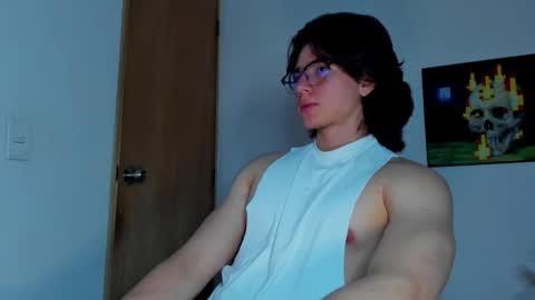 Snapshot of angelbennet_ chatting on 11/12/25, 10:41 Angel Bennet online show from 11/12/25, 10:41