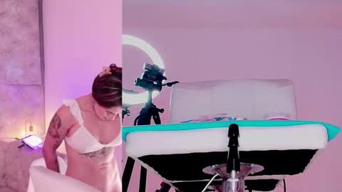 angel online show from 03/22/26, 08:07