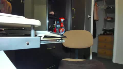 cheche online show from 03/22/26, 07:34