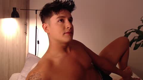 Snapshot of angelcossio chatting on 12/09/24, 01:51 Angel online show from 12/09/24, 01:51