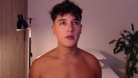 Snapshot of angelcossio chatting on 01/14/25, 08:26 Angel online show from 01/14/25, 08:26