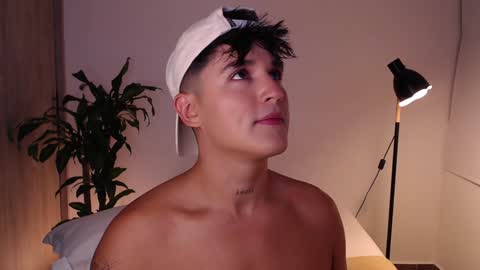 Snapshot of angelcossio chatting on 01/16/25, 01:37 Angel online show from 01/16/25, 01:37