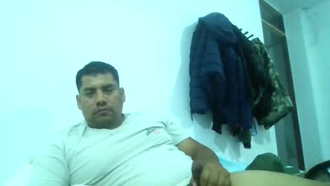 angeldavid90 online show from 12/18/25, 11:55